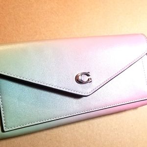 NWT Coach Wyn Sft Ombre Leather Wallet Pale Pistachio